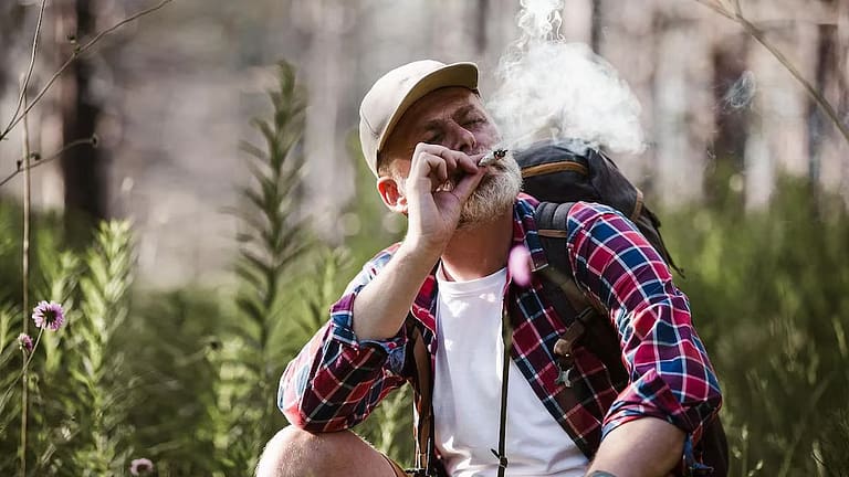 El consumo excesivo de marihuana aumenta más de 300% el riesgo de cáncer oral