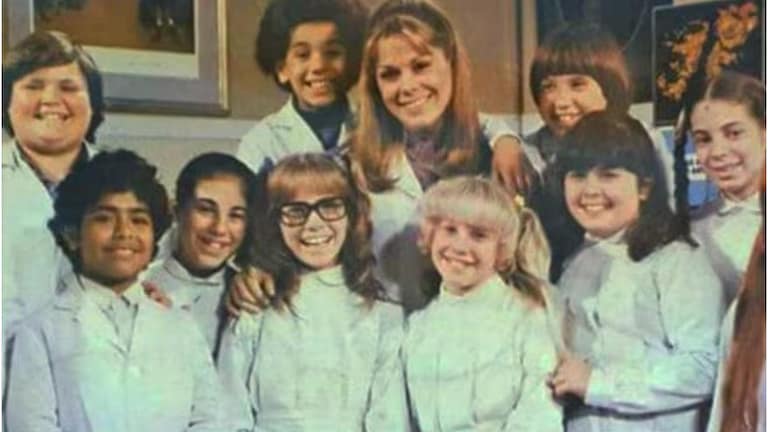 La triste “maldición” detrás de Señorita Maestra, la serie furor de la década de los 80