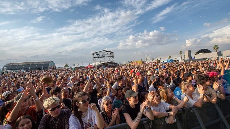 La nueva forma de consumir musica de los jovenes: Vuelve el formato fisico?