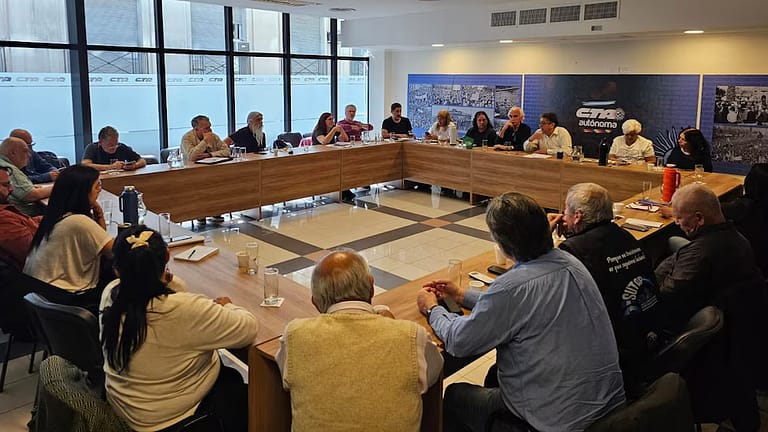 Marcha Federal Universitaria: piqueteros y movimientos sociales se suman a las protestas contra el Gobierno